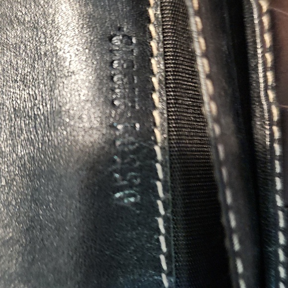 Gucci Long Black Wallet in EUC | BOX & Gucci PAPER included! - Picture 8 of 13